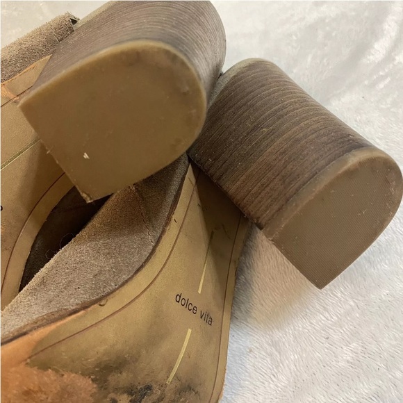 Dolce Vita Pasha Ankle Bootie Taupe Suede Leather Open Toe Stacked Heel Size 9M - Picture 10 of 16
